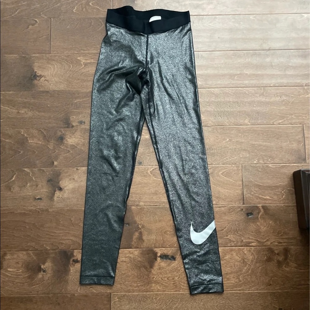 Nike leggings